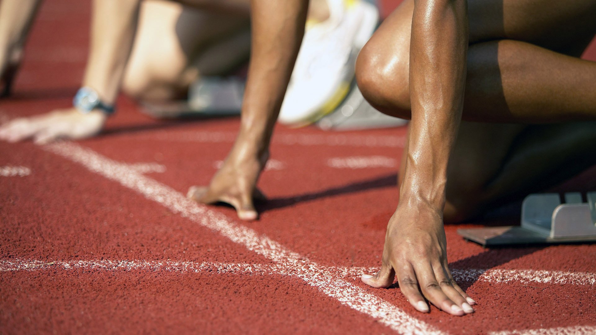 爱游戏中国-今年季后赛最受关注的对决都有哪些？，今年季后赛几场决胜